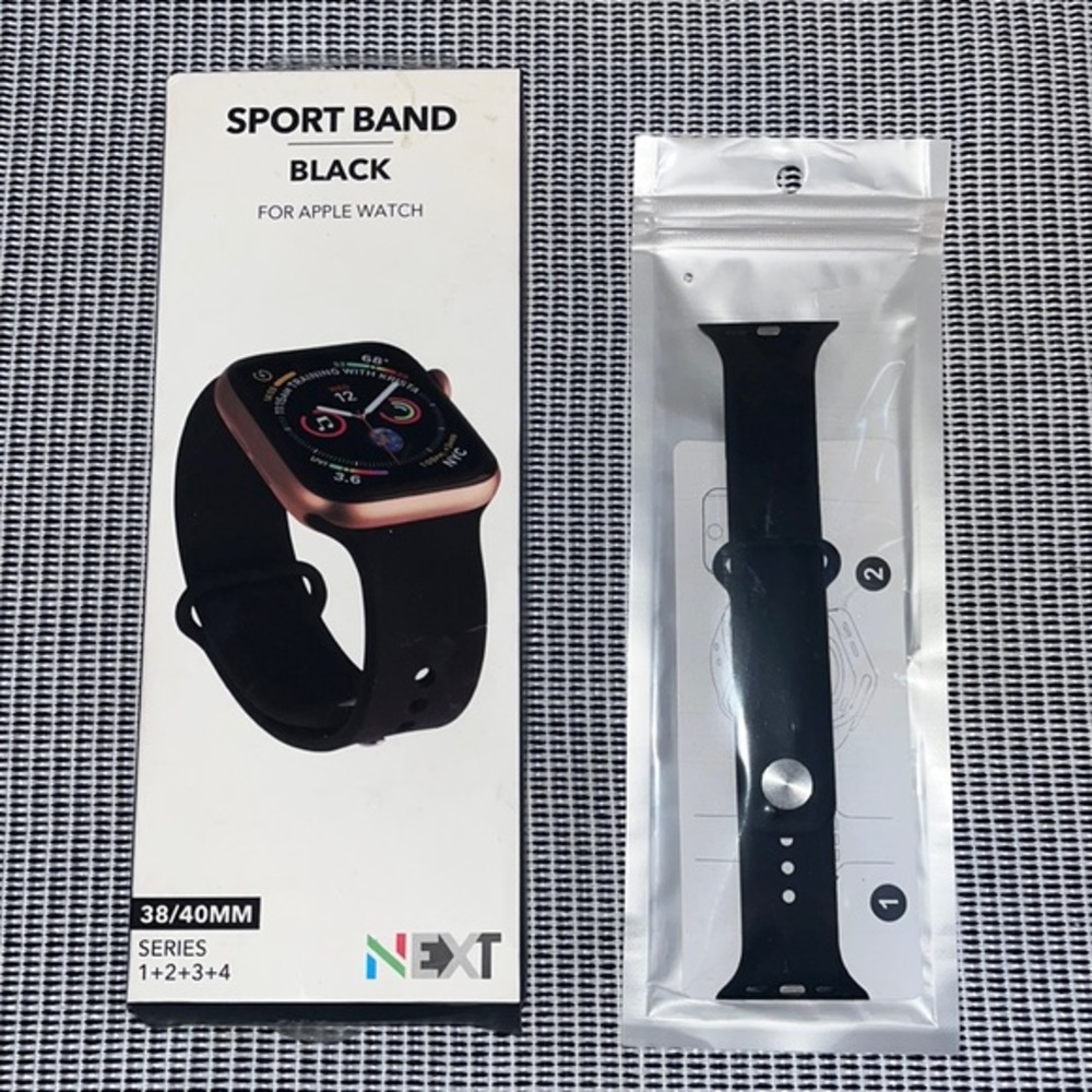 APPLE WATCH SPORTS BAND
